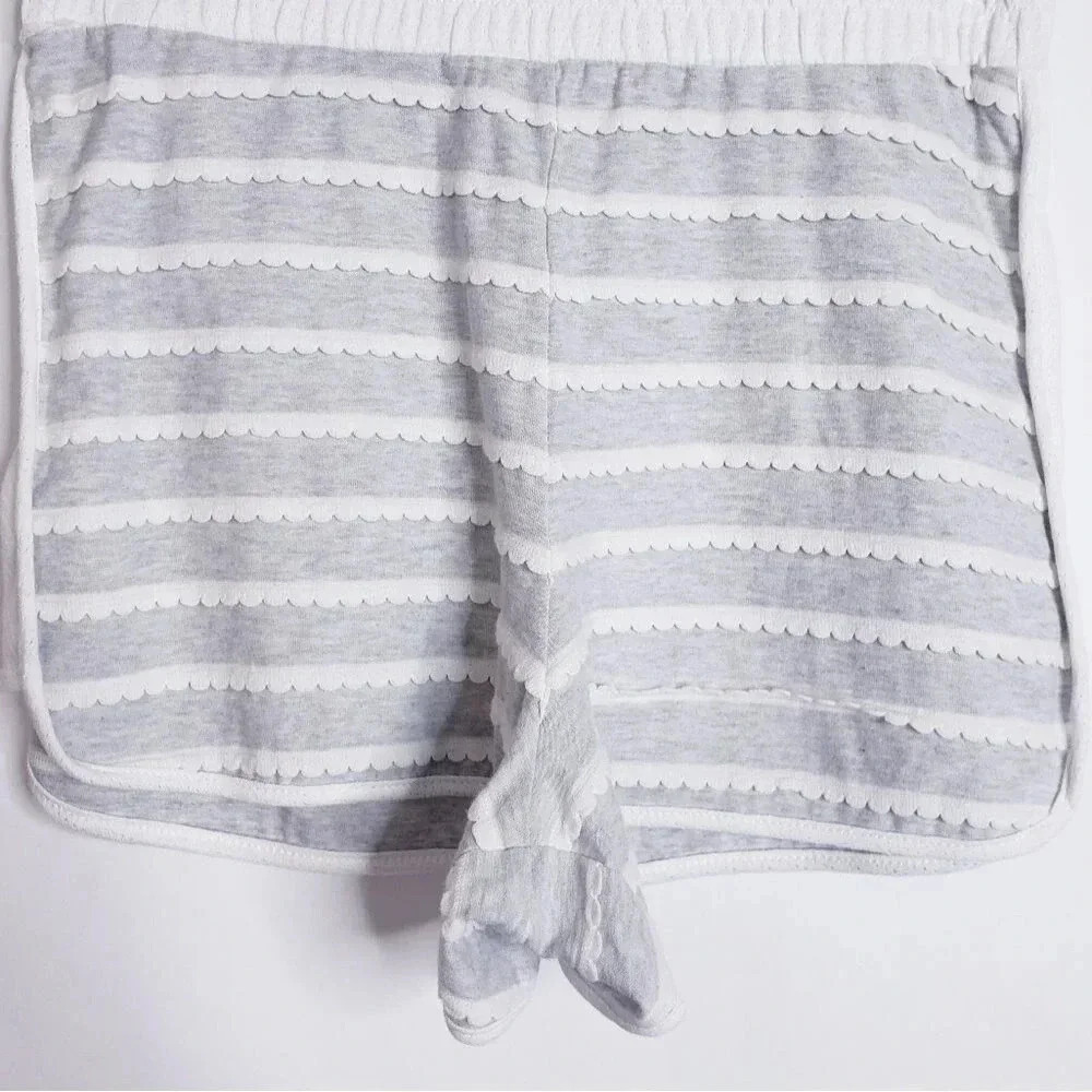 Bcbgeneretion Shorts Scallop Detail Heathered Gray White Elastic Waist Size XS - Picture 5 of 12